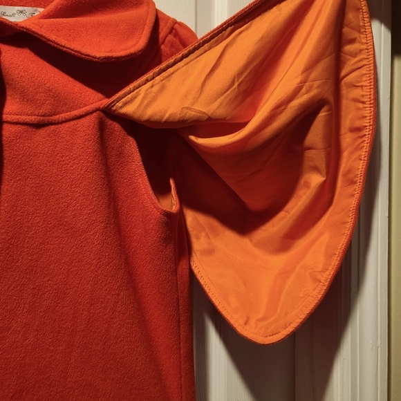 Girl's Small Fish Caplet style jacket (C7) - Picture 3 of 4